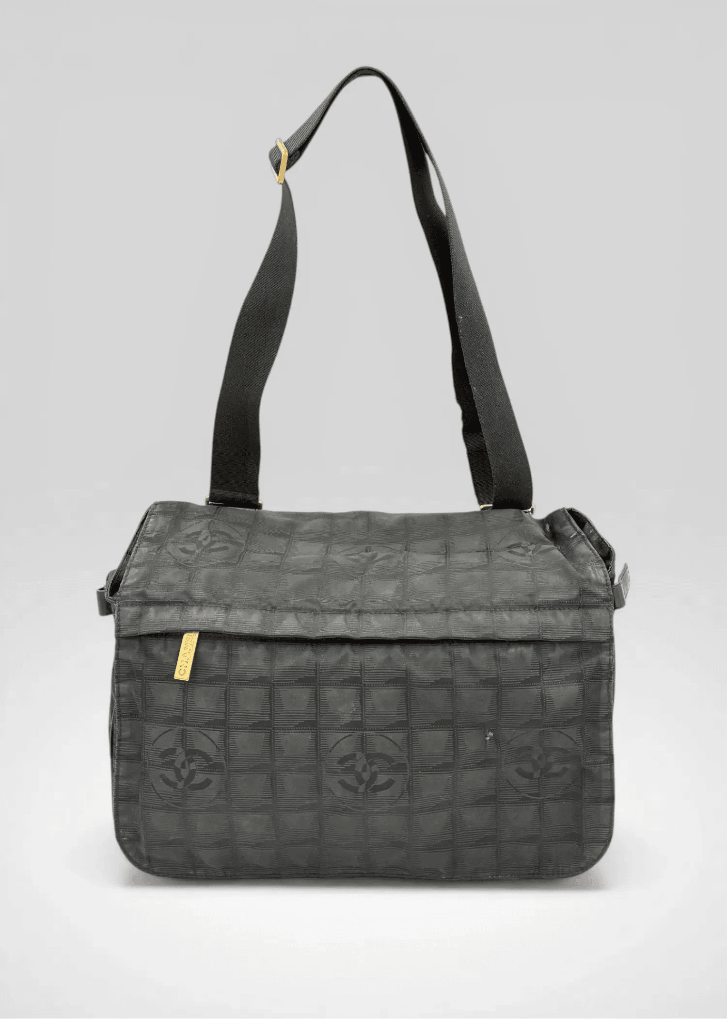 Preloved | Chanel New Travel Line Crossbody Sort