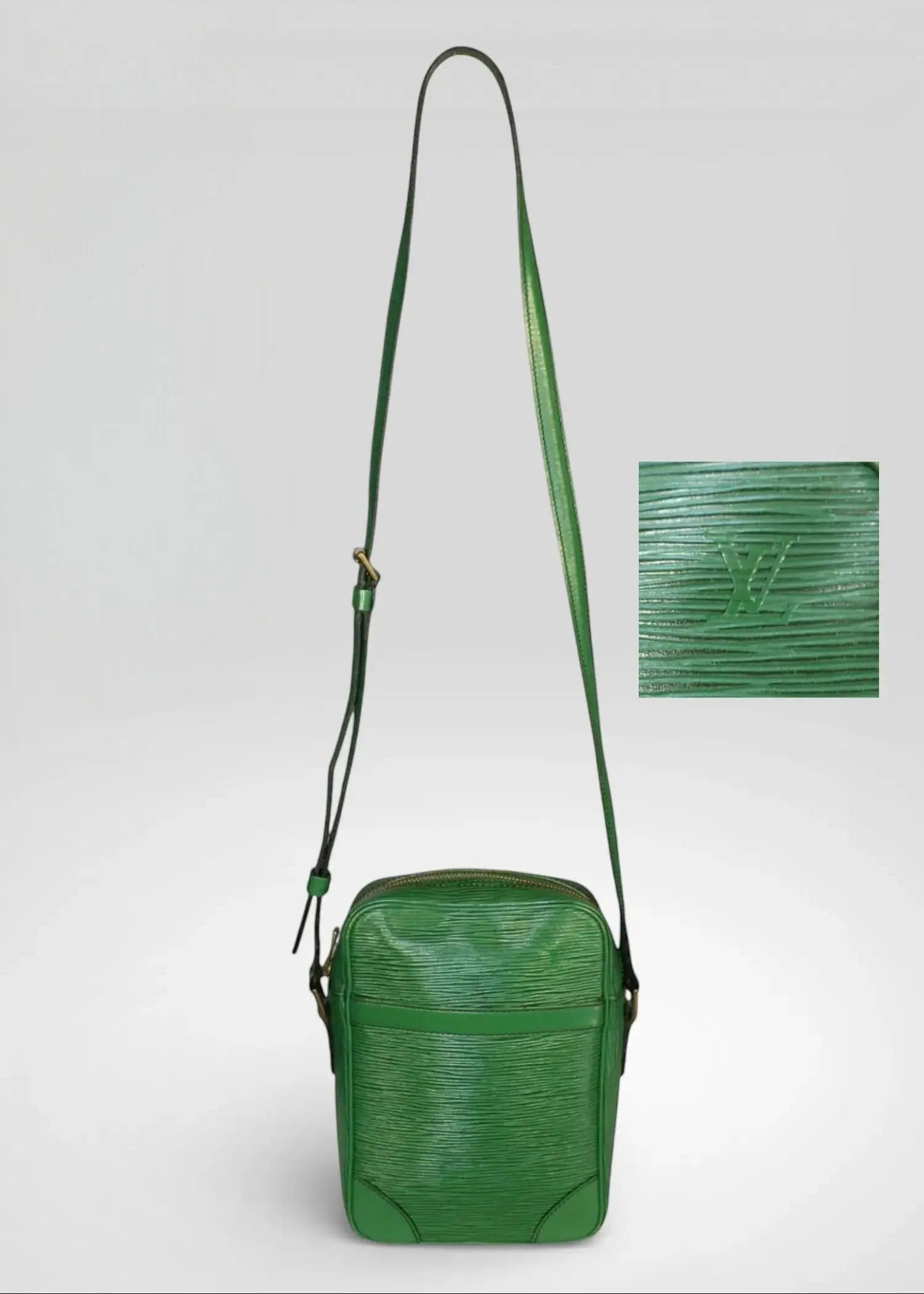 Preloved | Louis Vuitton Danube Crossbody i Grøn Epi Læder