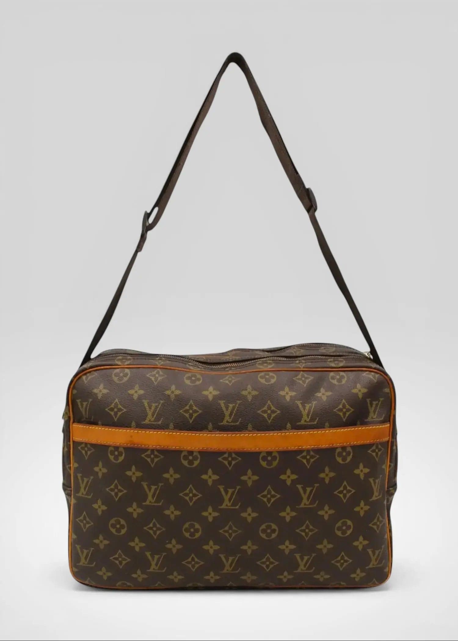 Preloved | Louis Vuitton Monogram Crossbody Reporter GM