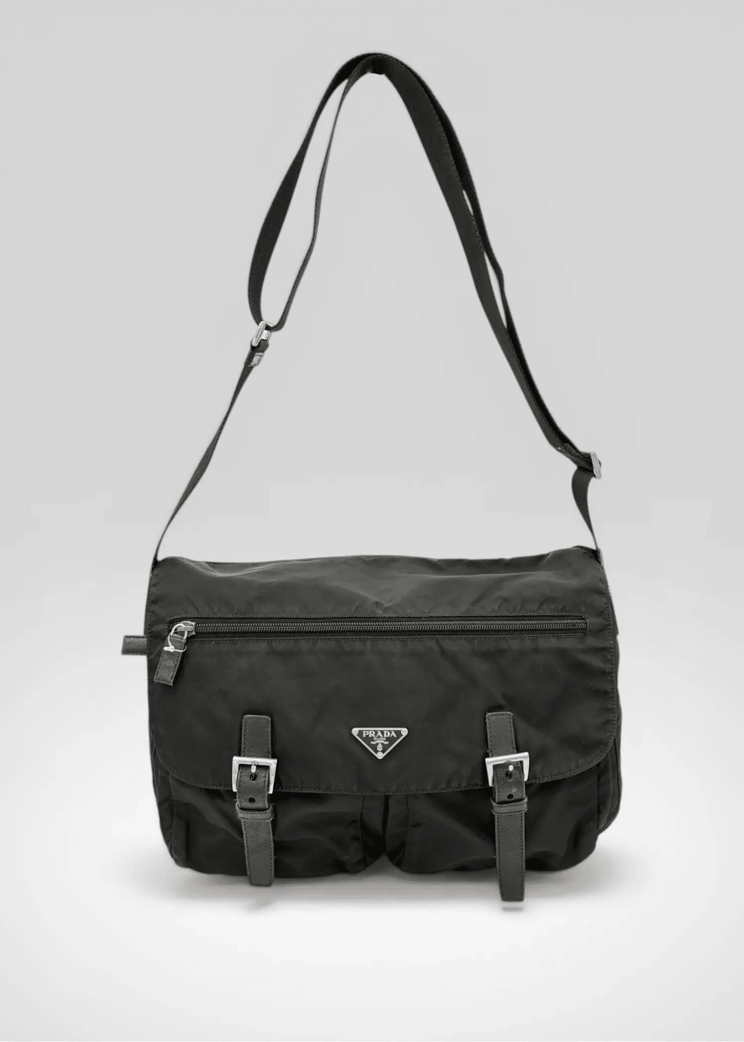 Preloved | Prada Nylon Messenger Crossbody Sort